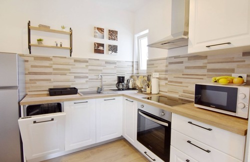 Cepljani Apartment | Two bedroom apartment with terrace Čepljani, Umag (A-23565-a)