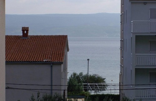 Duce Apartment | Two bedroom apartment with balcony and sea view Duće, Omiš (A-2821-a)