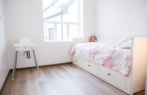 Alesund Apartment | Two-Bedroom apartment with parking incl.