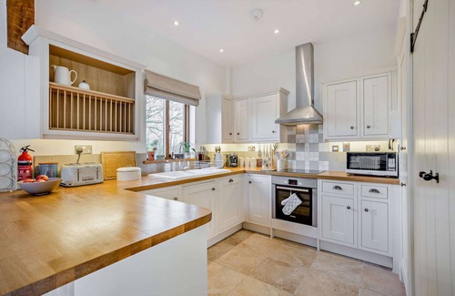 Pershore Cottage | Two bedroom barn conversion in the Cotswolds - The Byres
