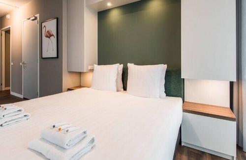 Amsterdam North Apartment | Two-bedroom Comfort (4 adults)