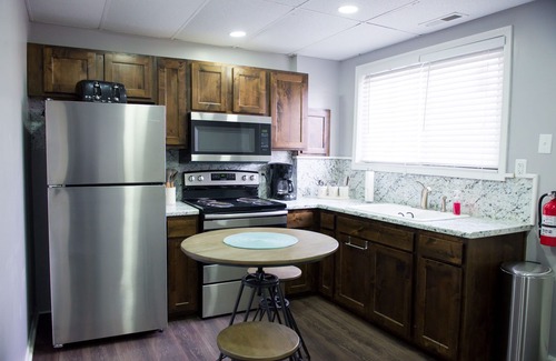 Wichita House | Two bedroom retreat near Friends University
