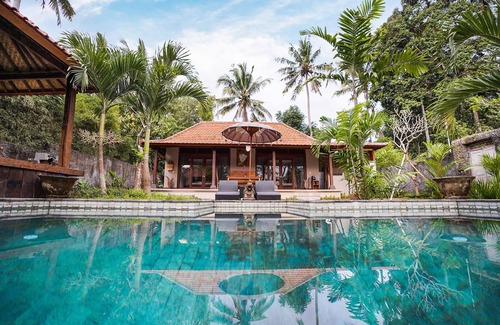 Sayan Villa | Two Bedroom Villa with Private Pool