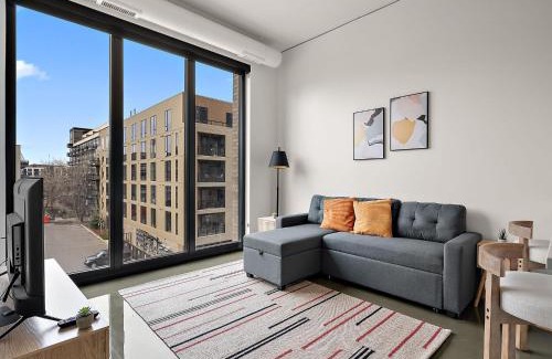 Warehouse District Apartment | TWO CozySuites NLG - Modern condo 14 and 15