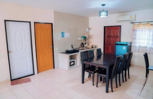 Si Racha Villa | Two Fifty Nine Resort 259 รีสอร์ต 3br 2bath & the other 3br 2bath