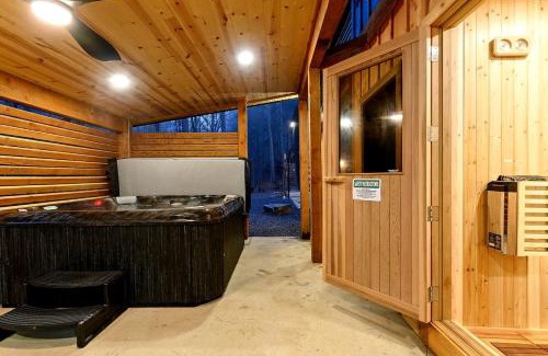 Broken Bow House | Two Gorgeous Cabins with Basketball Court in Broken Bow, Oklahoma