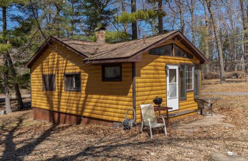 Crosslake House | Two Lakefront Whitefish Chain Cabins for price of one