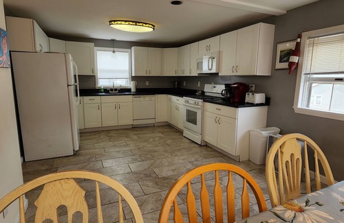 Hampton House | Two large Beach Houses, sleep 18 comfortably