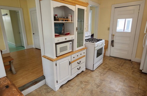 Hampton House | Two large Beach Houses, sleep 18 comfortably