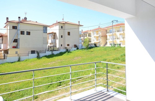 Metamorfosi Apartment | Two-level apartment 300 m from the beach