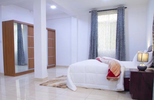 Arusha Cabin | Two Mountains Lodge