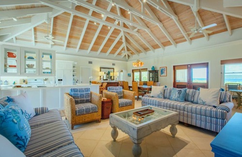 Cotton Valley House | Two Palms - 3 Bed 3 Bath Oceanfront Villa