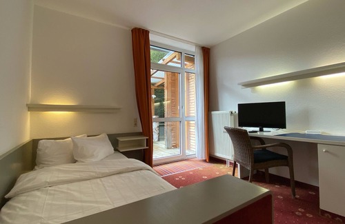 Muehlhausen im Taele Apartment | Two-room apartment (3) with 35 sqm - on the A8 between Stuttgart and Ulm