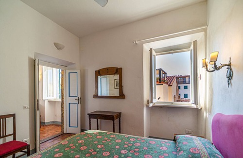 Portoferraio Old Town Apartment | Two-room apartment in the Heart of Portoferraio