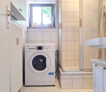 Outer Neustadt Apartment | Two room Apartment in Dresden Neustadt with balcony