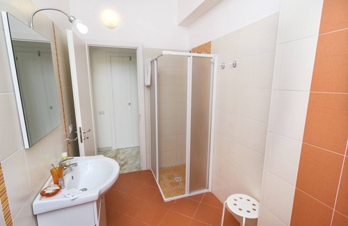 San Cataldo Bed & Breakfast | TWO-ROOM APARTMENT FOR 3-6 PEOPLE 400 METERS FROM THE SEA