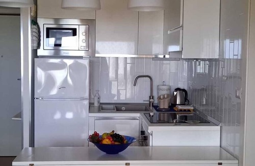 Villa Rosa Apartment | Two-room beachfront apartment sleeps 4 in park with pool in Villa Rosa (TE)
