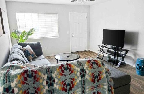 Tucson Apartment | Two Story 4 BR with Private Patio Views