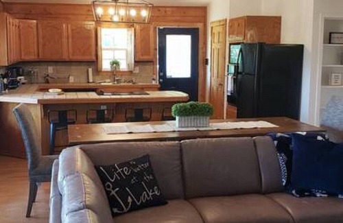 Eufaula Cabin | Two Story Cabin Near Lake Eufaula