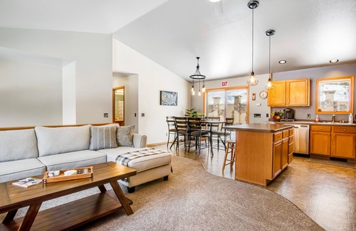 Rome House | Two-story, dog-friendly home with a pool, indoor/outdoor fireplaces, & AC