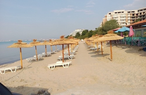 Sveti Vlas Apartment | two sunny southern appartments ,great view to the bay