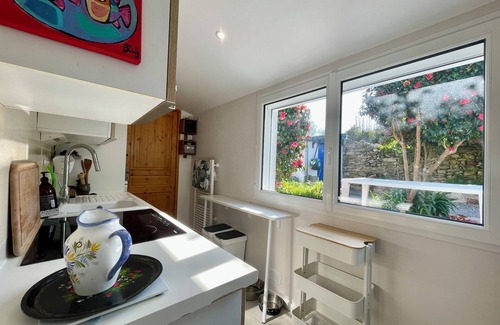 Quiberon House | Ty Camelia-Draps included-4p-Wifi-Enclosed garden