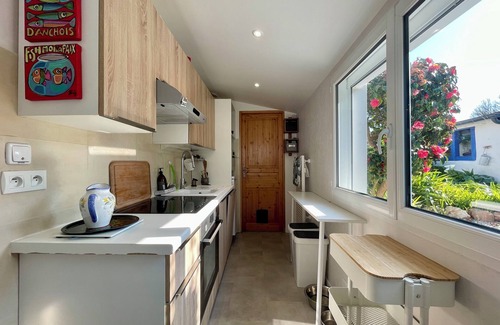 Quiberon House | Ty Camelia-Draps included-4p-Wifi-Enclosed garden