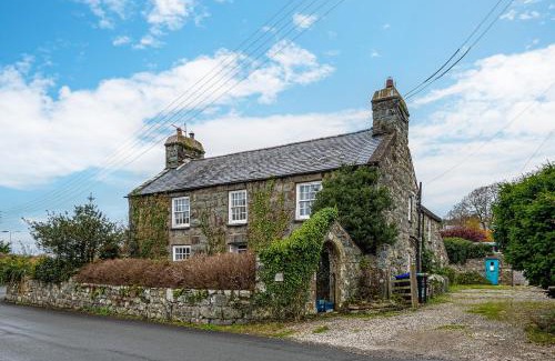 Llanfair House | Ty Mawr Llanfair