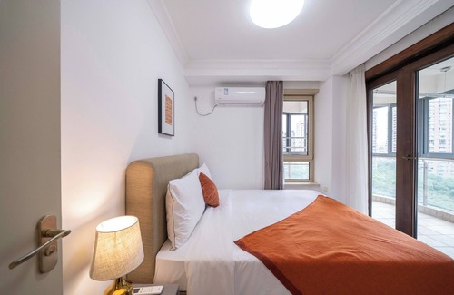 Gubei Bed & Breakfast | Tyms Modern 1BR APT Garden