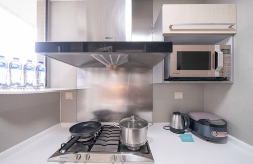 Xujiahui Bed & Breakfast | Tyms Modern 2BR 1BA Apt Yongxin