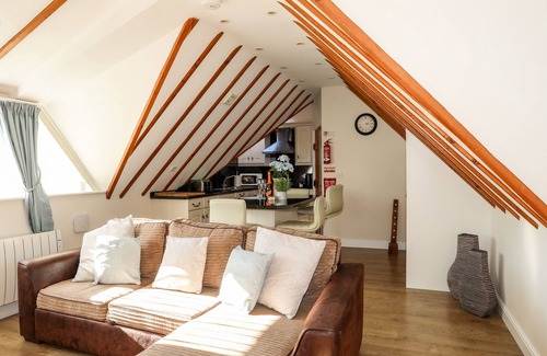 Trearddur Bay Cottage | TYN TOWYN - TY MELYN, country holiday cottage in Trearddur Bay