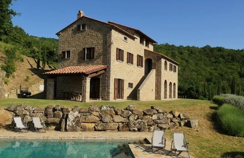 Cortona Villa | Typical house with private pool and a stunning view