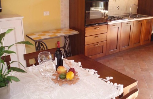 Campi Bisenzio Apartment | TYPICAL TUSCAN APARTMENT 8 KM FLORENCE.