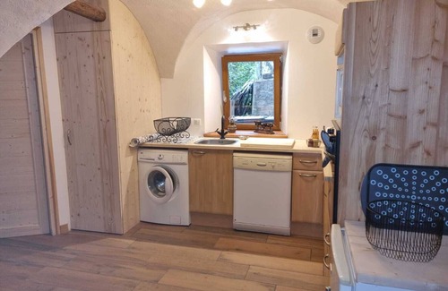 Vallouise-Pelvoux Apartment | Typical village apartment
