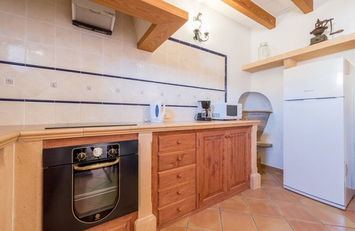 Sant Joan House | Typically Majorcan Villa “S'Era de Son Roig” with Garden, Pool & Wi-Fi