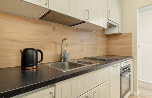 Katowice Apartment | Tysiąclecia 18 | Unique studio | Parking