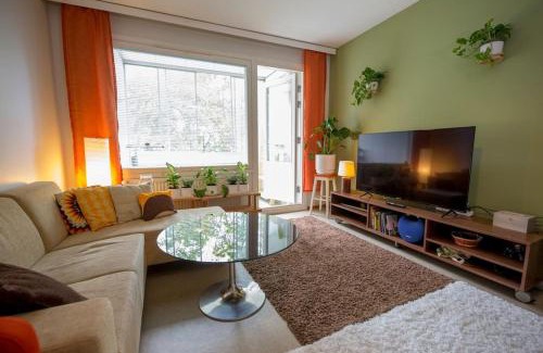 Tampere Apartment | Tyylikkäästi Retroa ja modernia Tampere Hervanta Atomikatu 5