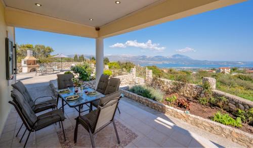 Parisata Villa | Tzaneta's star view