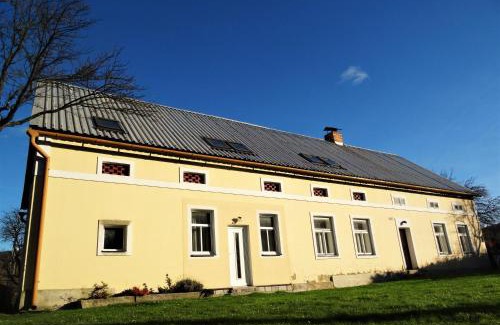 Vapenna House | U Nás - Apartmán Zajíc