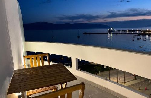 Vlore Apartment | U N I Q U E by Sea View Suites