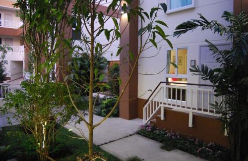 Saphan Sung Hotel | U Tiny Boutique Hotel Suvarnabhumi Bangkok - SHA Plus