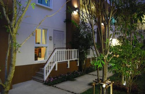 Saphan Sung Hotel | U Tiny Boutique Hotel Suvarnabhumi Bangkok - SHA Plus