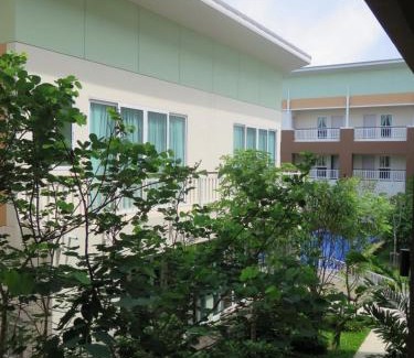 Saphan Sung Hotel | U Tiny Boutique Hotel Suvarnabhumi Bangkok - SHA Plus
