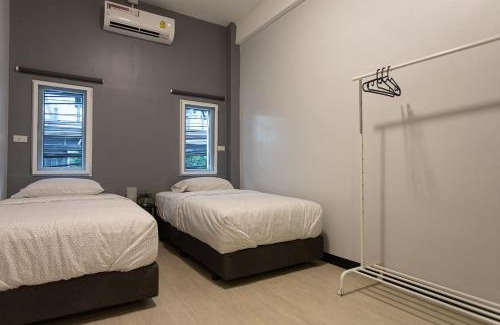 Bang Na Apartment | U2 Large 2 Bedrooms 100m to BTS station