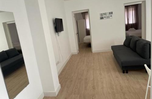 Almendrales Apartment | U5 A estrenar bien situado cerca de metro
