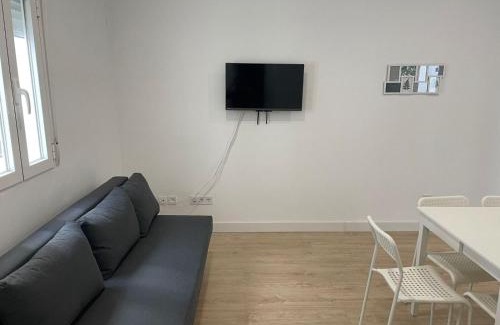 Almendrales Apartment | U6 Nuevo,comodo bien localizado cerca de Metro