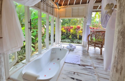 Melayang Villa | UBUD HONEYMOON VILLA With Private Pool | Honeymooner's Romance in the Ricefields