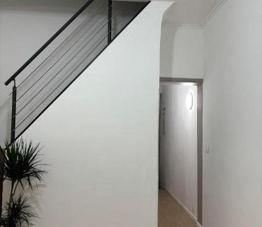 Belhez House | Ubuntu House - Charleroi