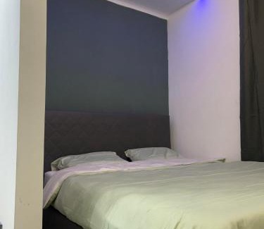 Belhez House | Ubuntu House - Charleroi