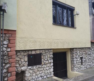 Valtice Apartment | Ubytování nad sklípkem